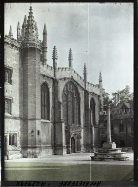 Image représentant Le côté ouest du Magdalen College