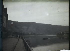 Image représentant Allemagne, Cochem (Moselle), Drapeau Français s/ Maison Commission Interalliée
