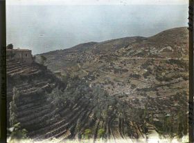 Image représentant Vue générale vers le village de Deir El-qamar