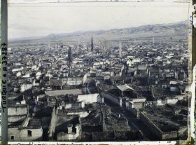 Image représentant Panorama nord-est de la ville détruite lors de la guerre d'Indépendance