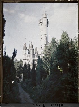 Image représentant France, Chau de Boulogne la Grasse, Tour du Chau dominant les positions allemandes