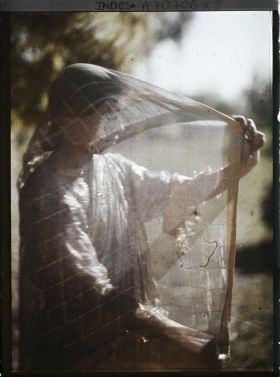 Image représentant Portrait de jeune fille