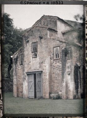 Image représentant Espagne, Près Oviedo, L'ensemble de S Miguel de Lillo (IXe s.)