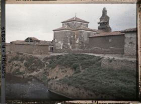 Image représentant Espagne, Près Oviedo, L'ensemble de S Miguel de Lillo (IXe s.)