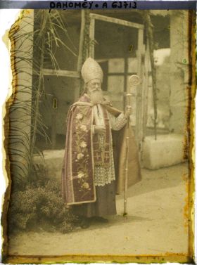 Image représentant Portrait de Monseigneur Steinmetz, vicaire apostolique du Dahomey de 1906 à 1934, surnommé " Daga ", " le Père qui est grand "