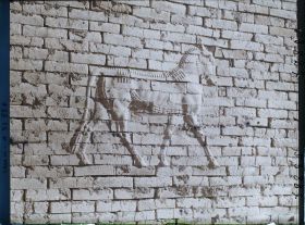 Image représentant Porte d'Ishtar : le taureau symbole d'Adad le dieu de l'orage