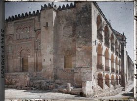 Image représentant Espagne, Cordoue, Bas Cotés, avec anciennes portes de la mosquée