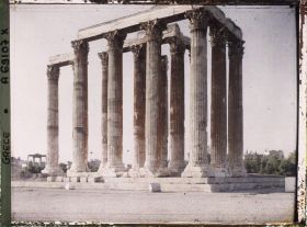 Image représentant Colonnes du Temple de Zeus Olympien (l'un des angles)