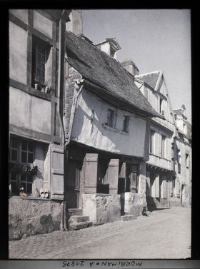 Image représentant Vieilles maisons de la rue du Château