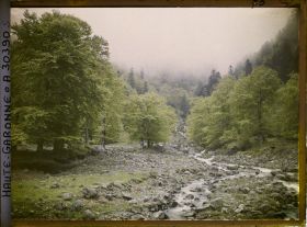 Image représentant France, Bagnères de Luchon, Vallée du Lys, Cascade.
