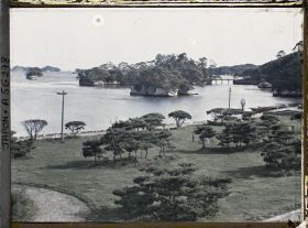 Image représentant La baie de Matsushima, vue du parc du quartier Namiuchihama (au sud de la ville)