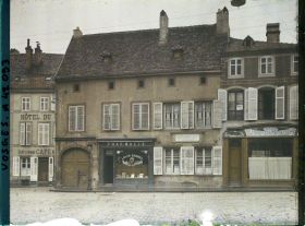 Image représentant France, St Dié, Maison où fut imprimée la Cosmographiae Introductio " 1507 "