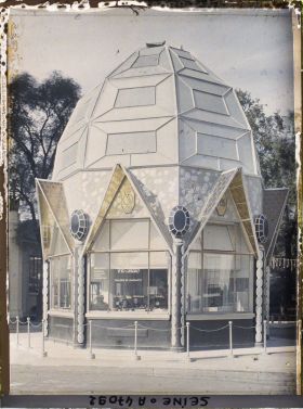 Image représentant L'Exposition des arts décoratifs, Pavillon de la Chambre syndicale des diamantaires