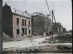 Image représentant France, La Bassée, Reconstructions rue de Lille