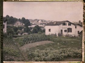 Image représentant France, Espelette, Ensemble vu de plus près