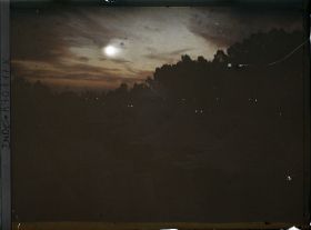 Image représentant Tentes du jubilé du maharajah de Kapurthala au soleil couchant