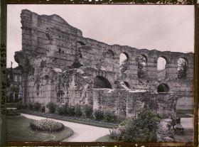 Image représentant Amphithéâtre dit Palais Gallien