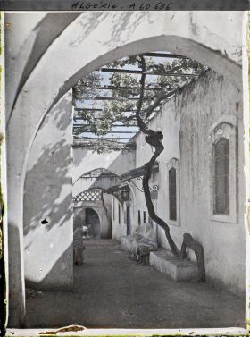 Image représentant Les abords du sanctuaire de Sidi Bel Hassen