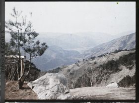 Image représentant Vue vers la vallée de Ohara et Yase depuis le mont Hiei