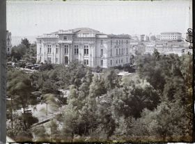Image représentant Le palais de justice place de la Brèche