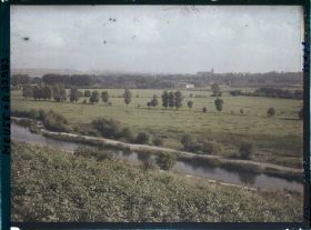 Image représentant France, Verdun, La Ville vue de la route de Bras vers le Sud Est