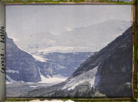 Image représentant Canada, Lac Louise, Cliché montrant la Couche de Neige sur Mt Victoria