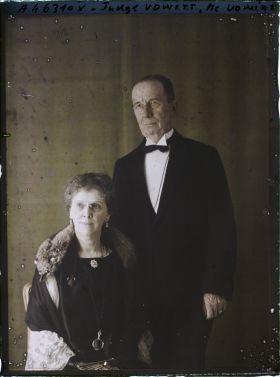 Image représentant Le juge Robert S. Uowett et son épouse