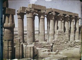 Image représentant Colonnade d'Aménophis III