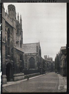 Image représentant Entrée principale du Merton College