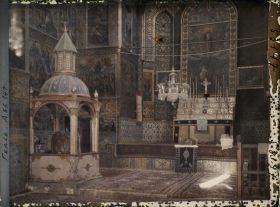 Image représentant Intérieur de la cathédrale arménienne Saint-Sauveur ou cathédrale Vank (XVIIe siècle)