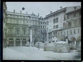 Image représentant Palais Maffei et place delle Erbe
