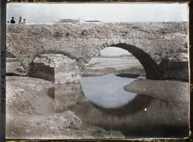 Image représentant Espagne, D'Astorga à Léon, Une arche du Pont montrant la très vieille Construction