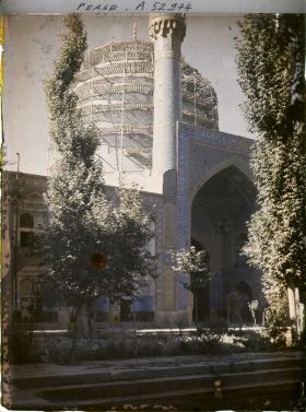 Image représentant La Madreseh Mader-i-Chah, école coranique dite "de la mère du Chah" (1714)