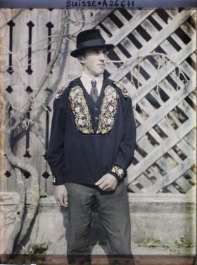 Image représentant Landsgemeinde du demi-canton d'Obwald au château de Landenberg