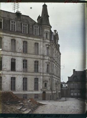 Image représentant France, Arras, Ecole des Frères reconstruite