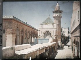 Image représentant La rue Sidi-ben-Ziad et la mosquée Sidi-Youssef dans la médina