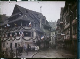 Image représentant France, Strasbourg, Au Pflansbad : (au Bain aux Plantes) maisons du XVe Se altos gerberhaus