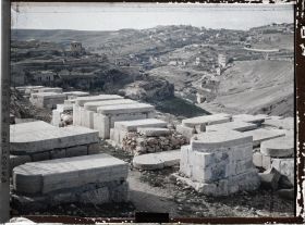 Image représentant Village de Siloé observé depuis un cimetière juif