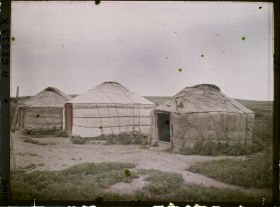 Image représentant Dans la steppe