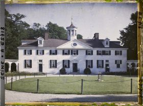 Image représentant L'Exposition Coloniale Internationale de 1931, la maison de Georges Washington ou maison du Mount Vernon