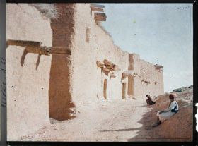 Image représentant Une rue dans l'un des villages de l'oasis