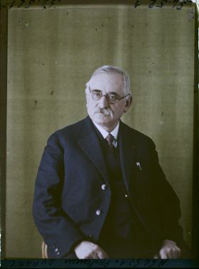 Image représentant Monsieur le professeur Louis Duparc