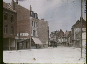Image représentant France, Armentières, Rue du Faubourg de Lille, maison reconstruites