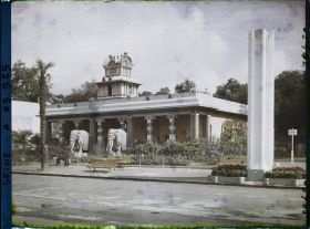 Image représentant L'Exposition Coloniale Internationale de 1931, le pavillon des Indes françaises