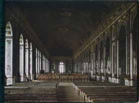 Image représentant France, Versailles, La Galerie des Glaces : au Palais de Versailles, le lendemain de la Signature de la Paix 30 juin 1919