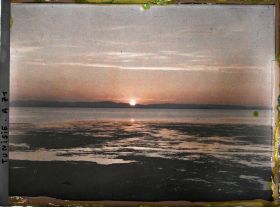 Image représentant Coucher de soleil sur la mer