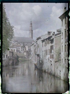 Image représentant Le fleuve Retrone et la basilique Palladienne
