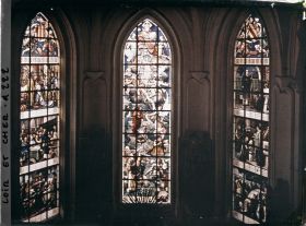 Image représentant Les vitraux de la chapelle du château