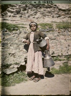 Image représentant Grèce, Salonique, Jeune fille Turque