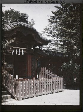 Image représentant Le sanctuaire Tôshôgû dans le parc Ueno : la kara-mon